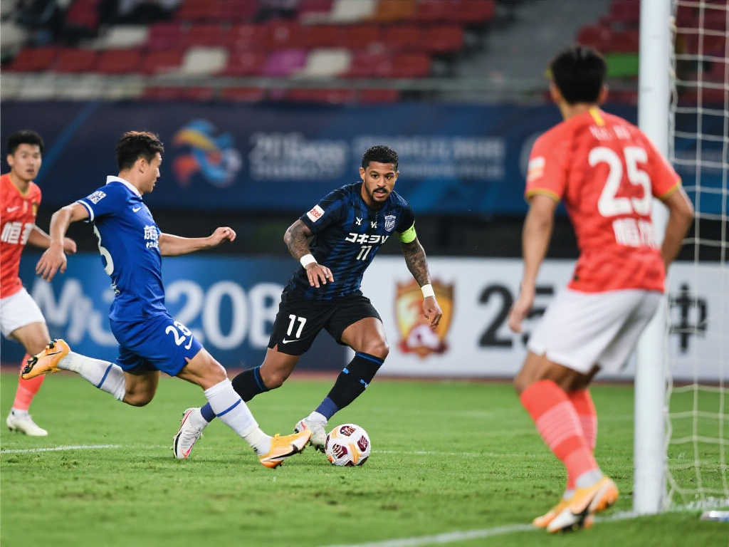 多位與騰哈 多位與騰哈